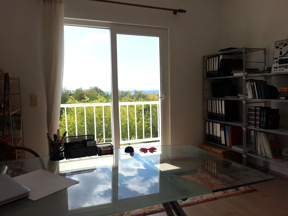 Villa White ダッチャ